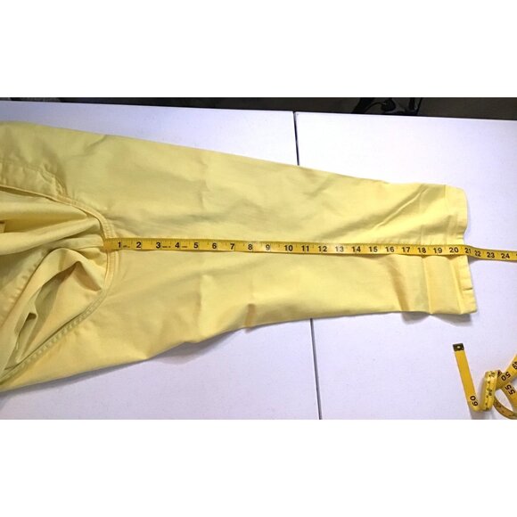 ST. JOHN'S BAY -WOMENS YELLOW CAPRI SHORTS/PANTS SIZE 12 - Picture 5 of 5
